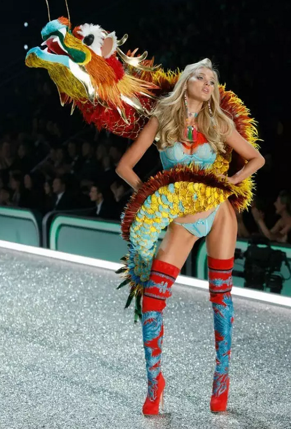 2016服飾行業(yè)發(fā)生了什么？我們從中看到這8大趨勢