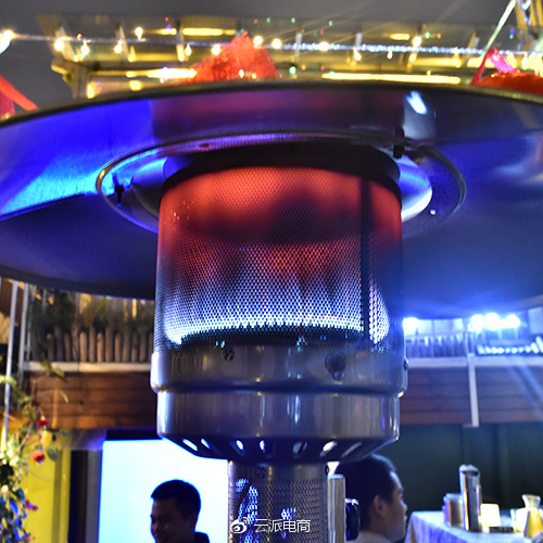 年會就是一場飆演技的大戲，你今年出演了嗎？ 21/32